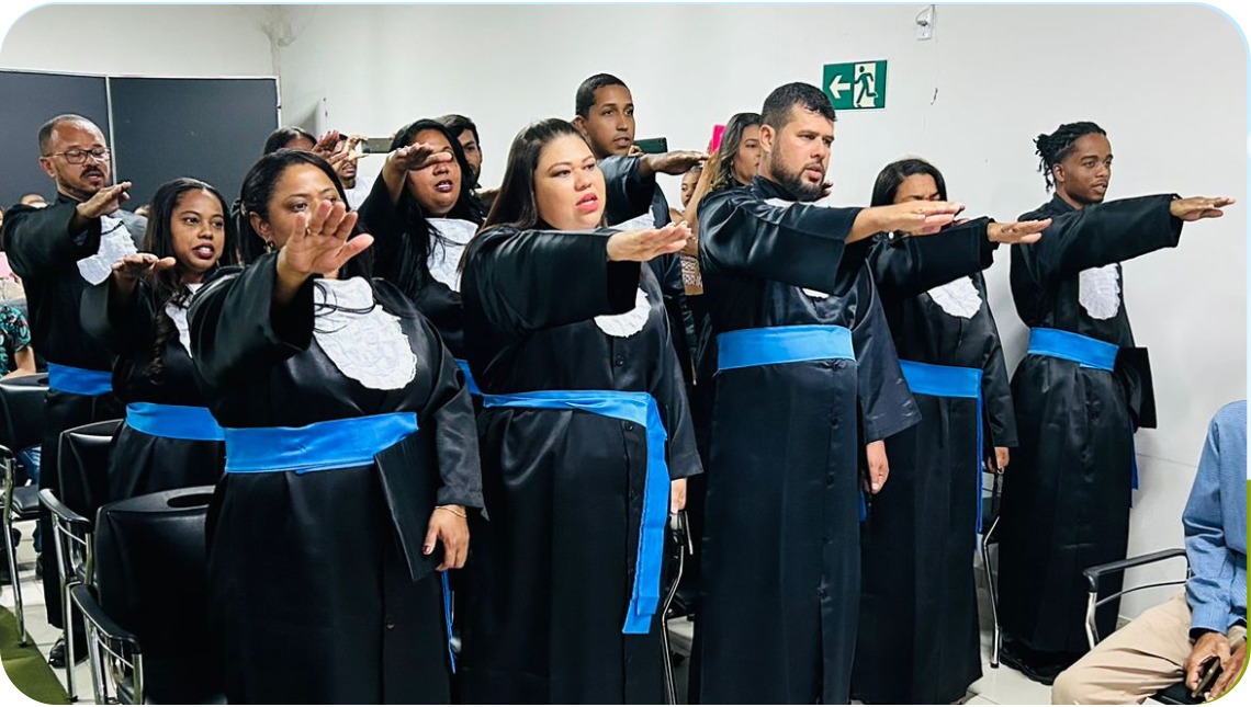 Formatura de Estudantes do Curso Técnico de Guia de Turismo e EJA na Escola Estadual Caio Martins, em Januária