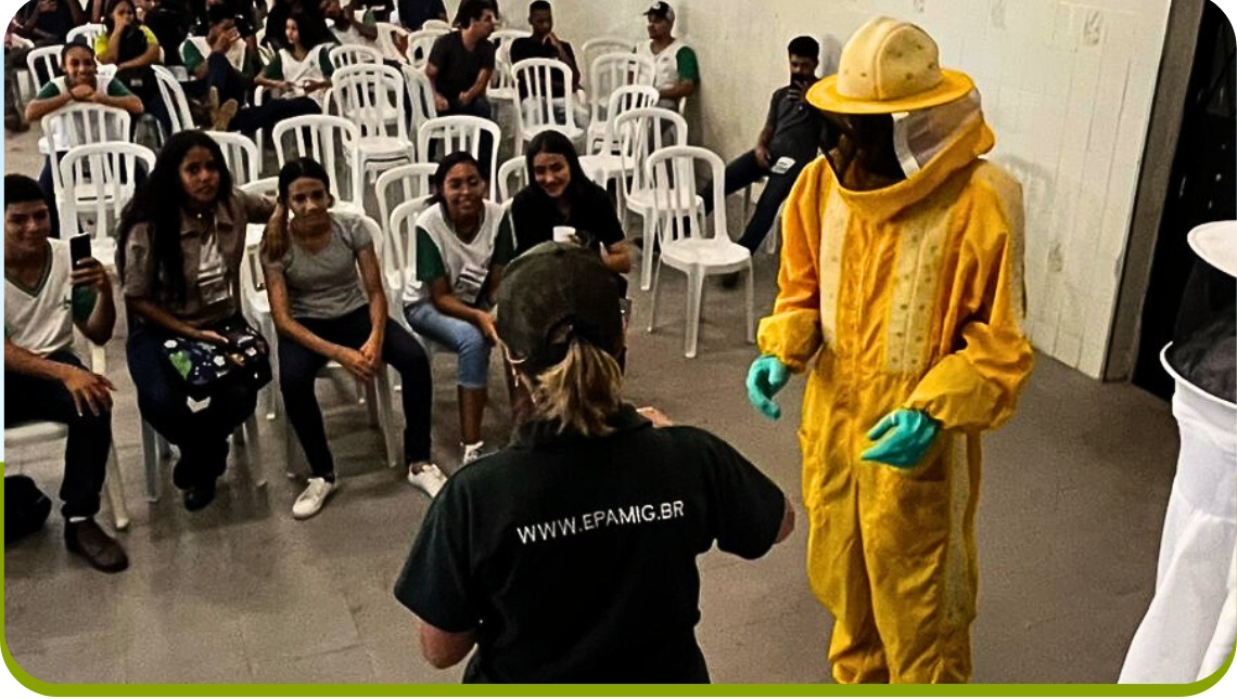 Capacitações em Apicultura e Fruticultura movimentam Januária e fortalecem o agronegócio mineiro